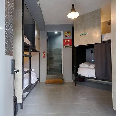 We Hostel And Suites Miraflores By Stand Out Hotels Collection Santo Domingo Eksteriør bilde